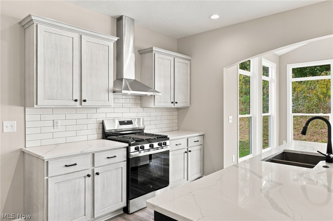 7469 Emerald Glen Avenue NW Canal Fulton OH 44614