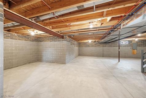 7469 Emerald Glen Avenue NW Canal Fulton OH 44614