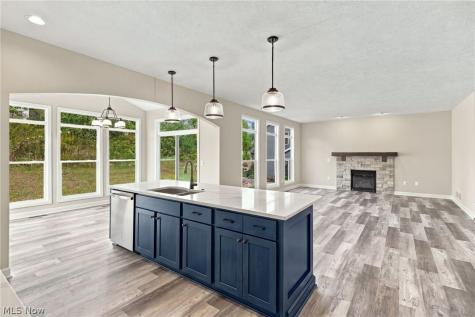 7469 Emerald Glen Avenue NW Canal Fulton OH 44614