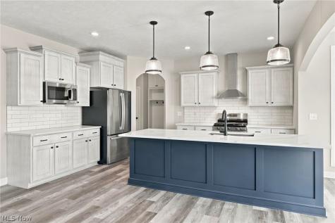 7469 Emerald Glen Avenue NW Canal Fulton OH 44614