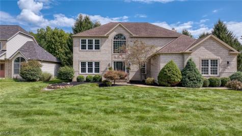 1413 Ashford Glen Lane Northfield OH 44067