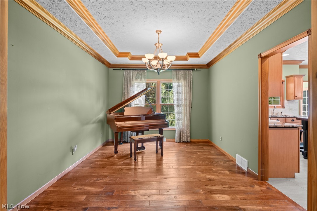 1413 Ashford Glen Lane Northfield OH 44067