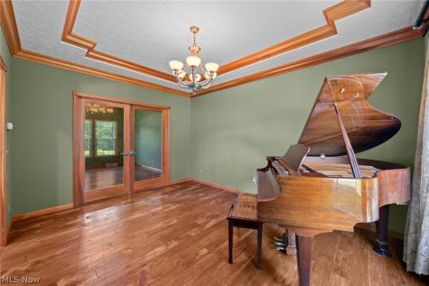 1413 Ashford Glen Lane Northfield OH 44067