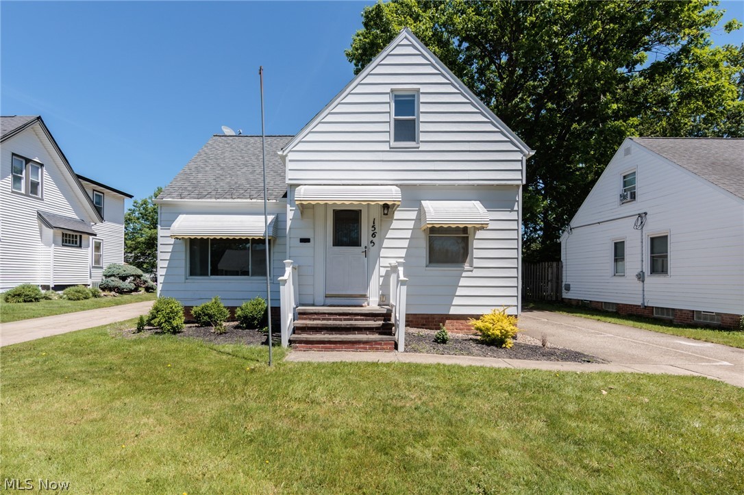 1565 Temple Avenue Mayfield Heights OH 44124