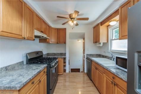 1565 Temple Avenue Mayfield Heights OH 44124