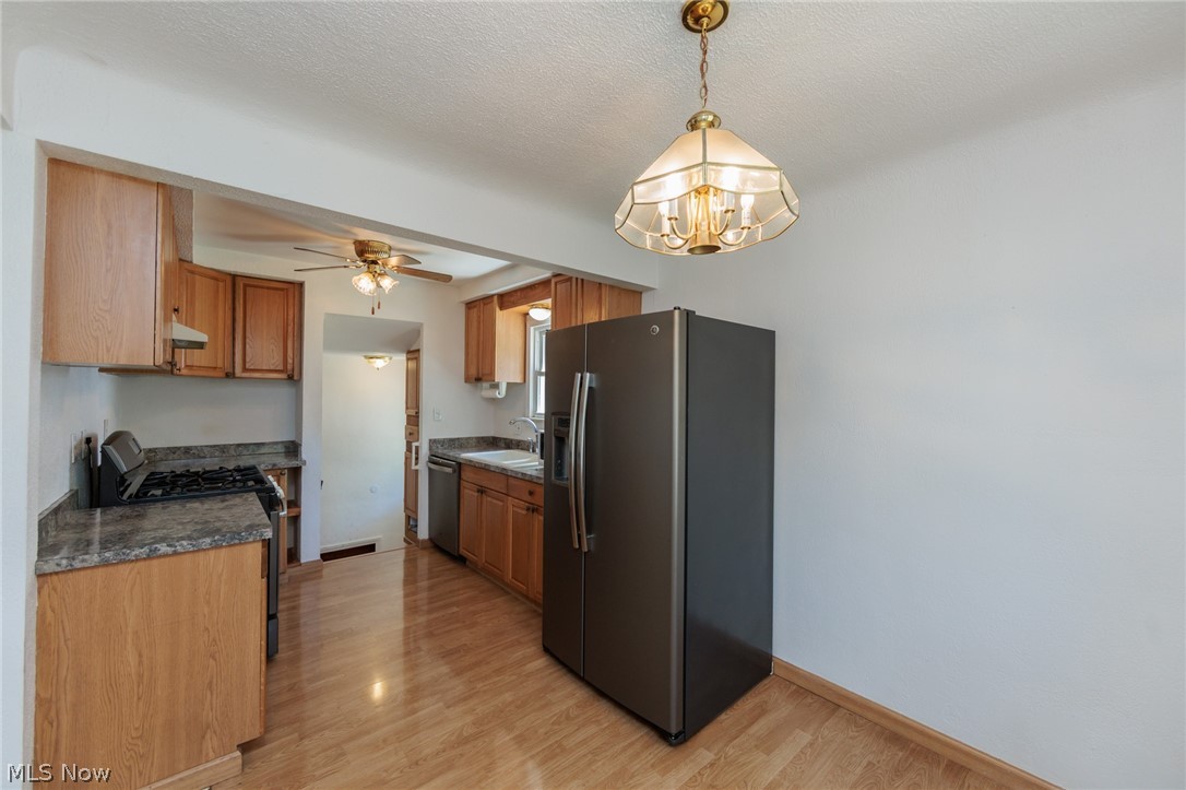 1565 Temple Avenue Mayfield Heights OH 44124