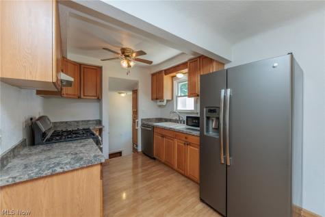1565 Temple Avenue Mayfield Heights OH 44124