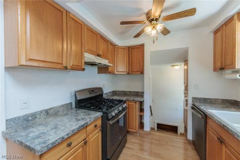 1565 Temple Avenue Mayfield Heights OH 44124