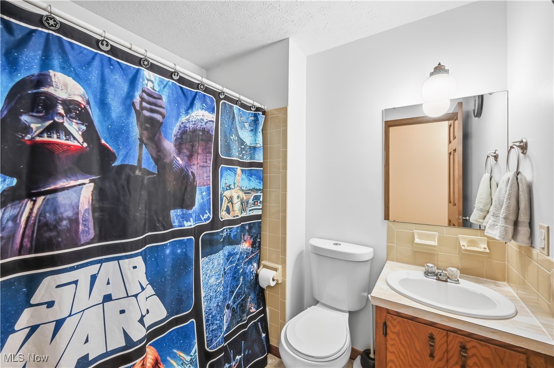 1881 Cliff Drive Salem OH 44460