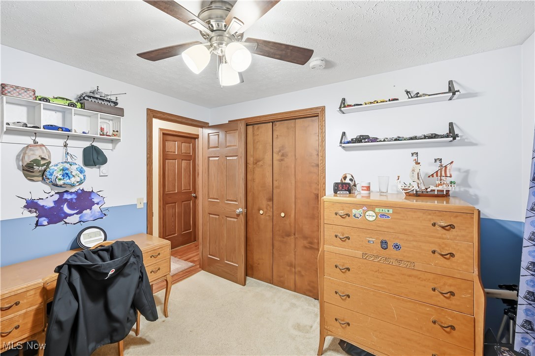 1881 Cliff Drive Salem OH 44460