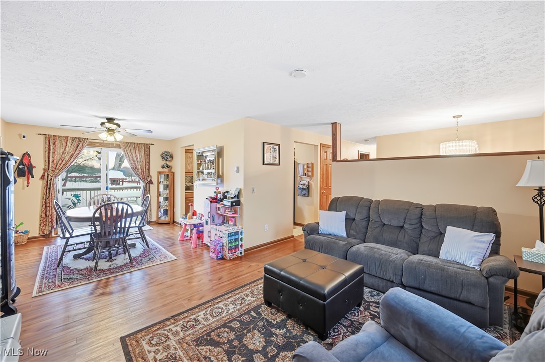 1881 Cliff Drive Salem OH 44460
