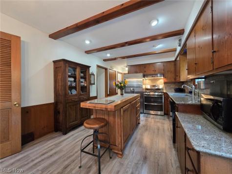 20102 Westhaven Lane Rocky River OH 44116