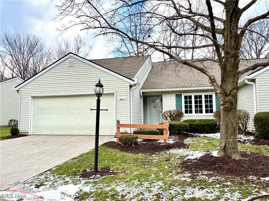 16604 Southview Lane Strongsville OH 44136