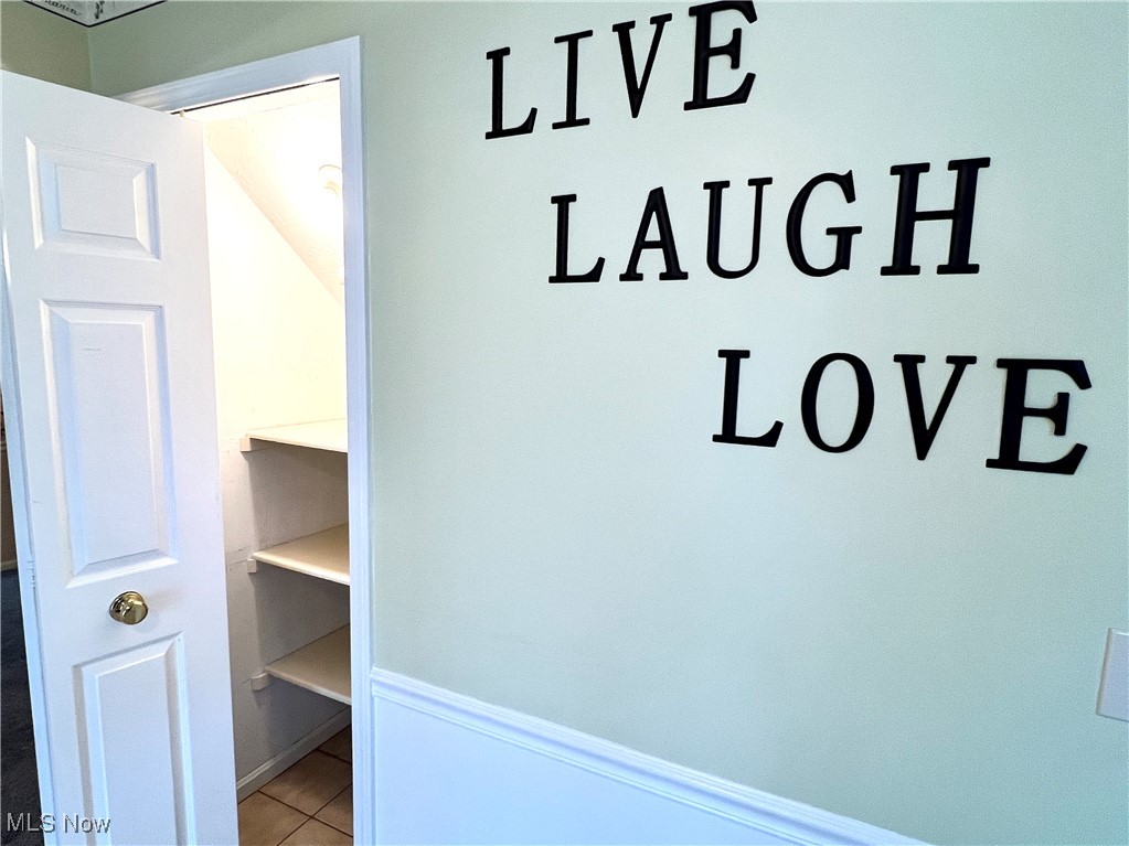 16604 Southview Lane Strongsville OH 44136