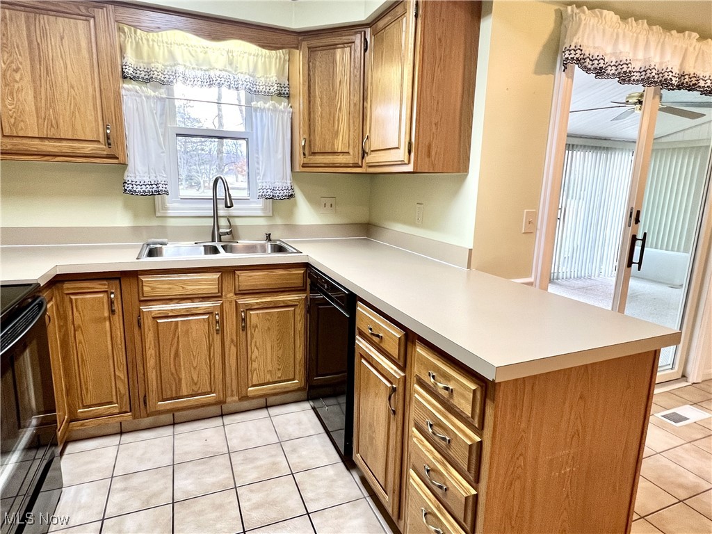 16604 Southview Lane Strongsville OH 44136