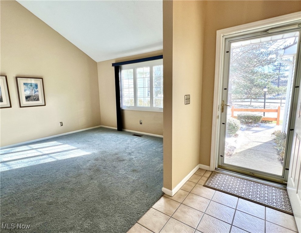 16604 Southview Lane Strongsville OH 44136