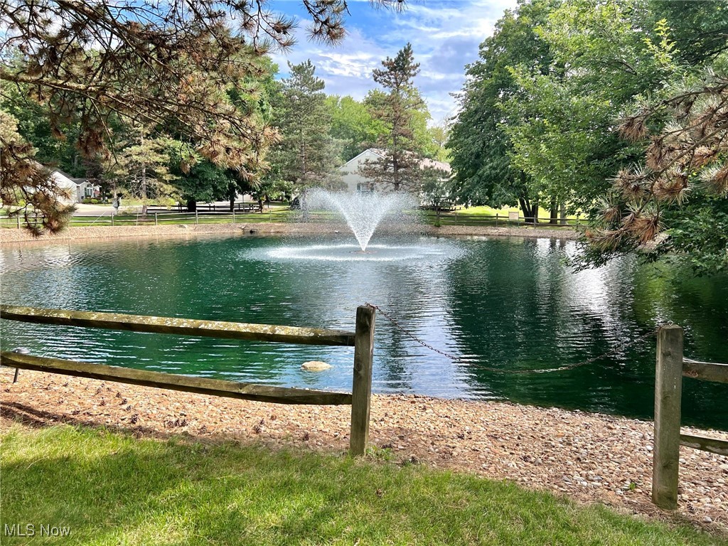 16604 Southview Lane Strongsville OH 44136