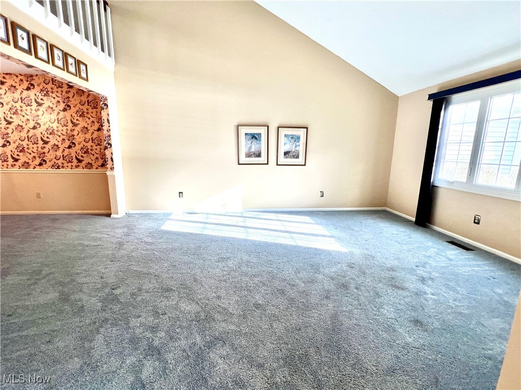 16604 Southview Lane Strongsville OH 44136