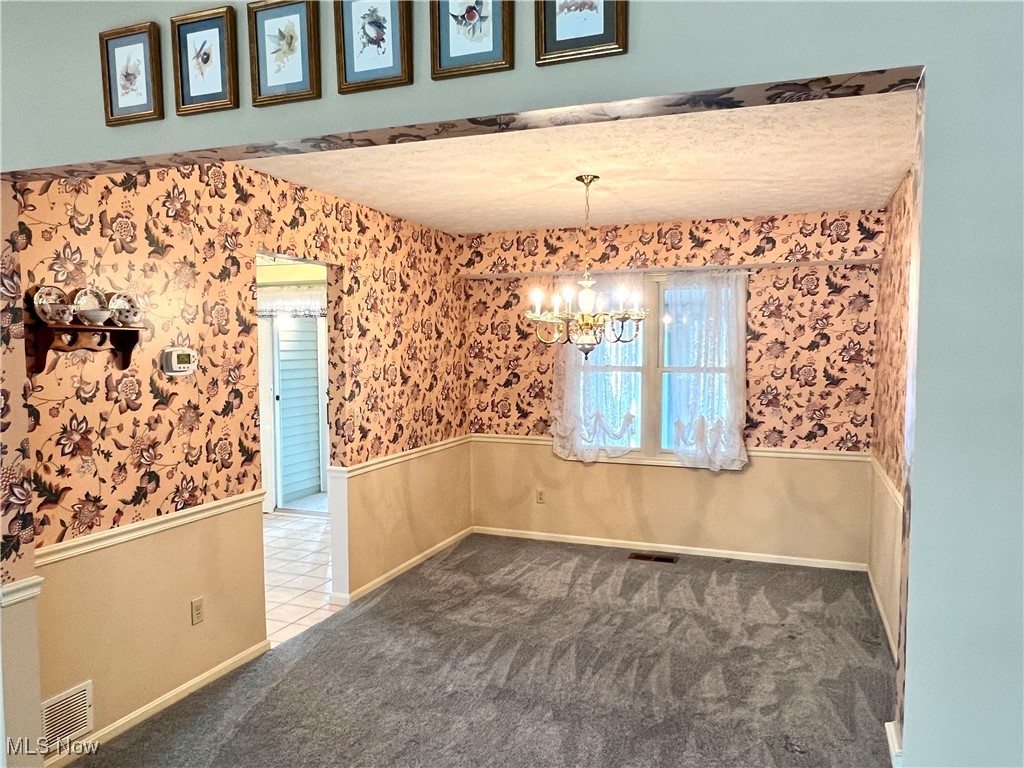 16604 Southview Lane Strongsville OH 44136