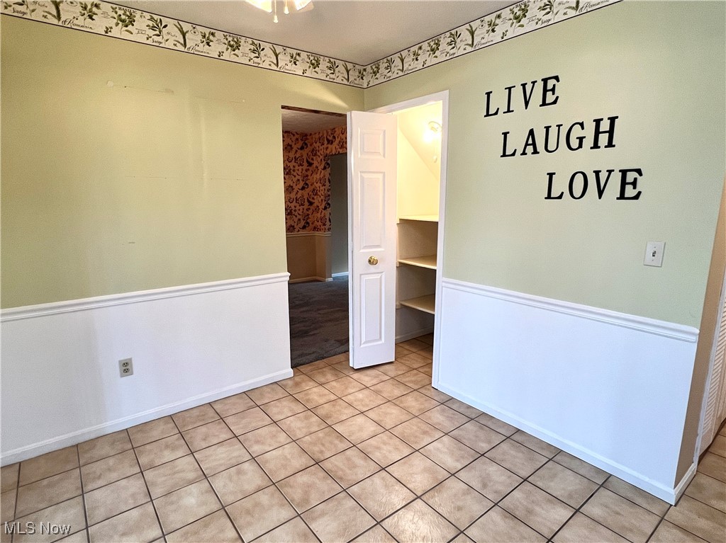 16604 Southview Lane Strongsville OH 44136