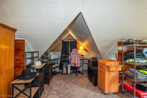 7325 Traymore Avenue Brooklyn OH 44144