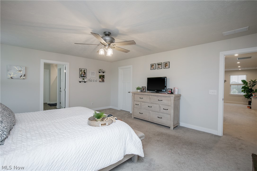 2735 Forestview Street NE Canton OH 44721