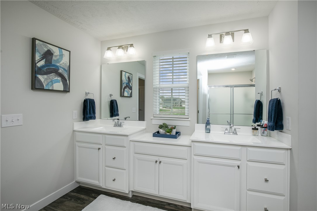2735 Forestview Street NE Canton OH 44721