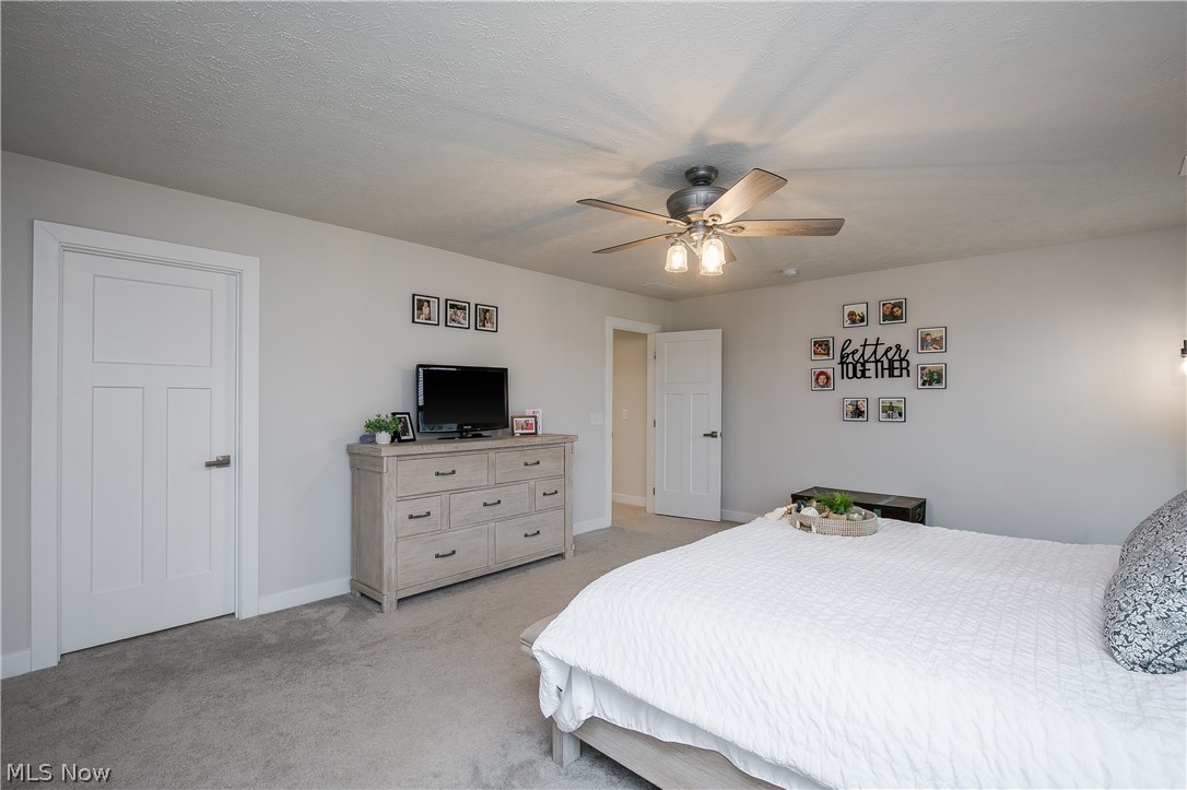 2735 Forestview Street NE Canton OH 44721