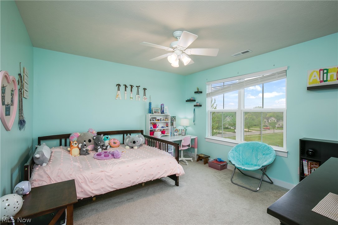 2735 Forestview Street NE Canton OH 44721