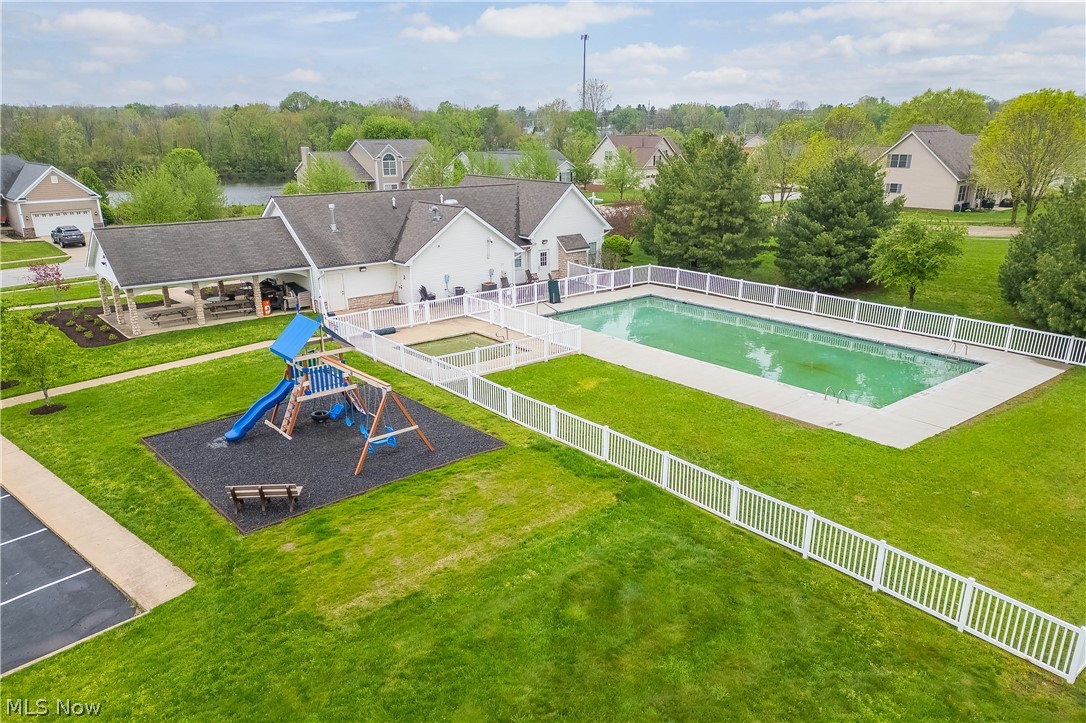 2735 Forestview Street NE Canton OH 44721