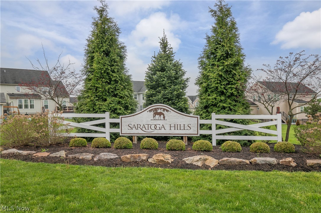 2735 Forestview Street NE Canton OH 44721