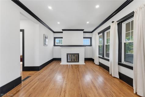 3713 Menlo Road Shaker Heights OH 44120