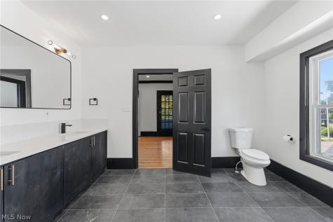 3713 Menlo Road Shaker Heights OH 44120