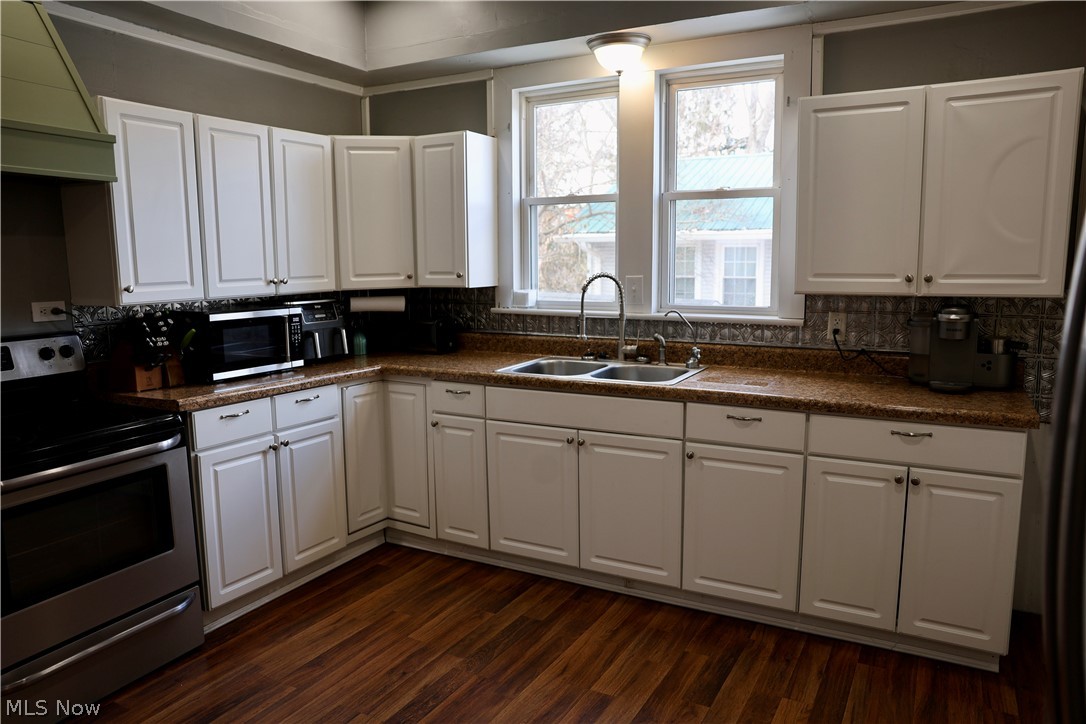216 S Clay Street Millersburg OH 44654