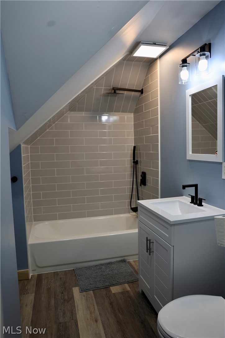216 S Clay Street Millersburg OH 44654