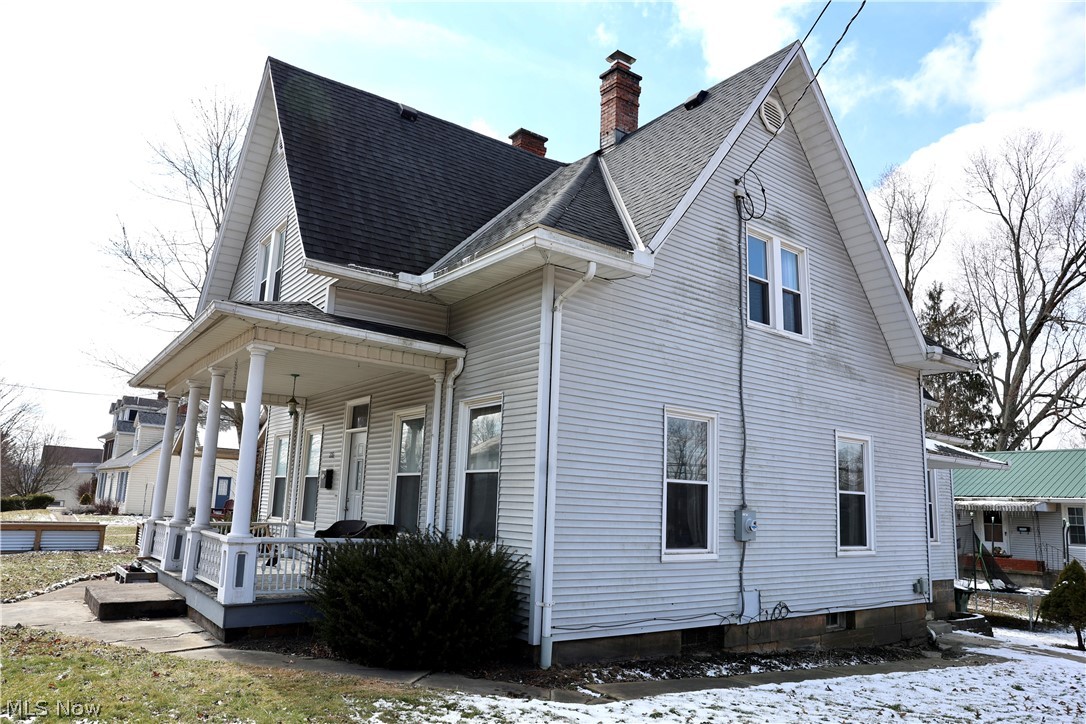 216 S Clay Street Millersburg OH 44654