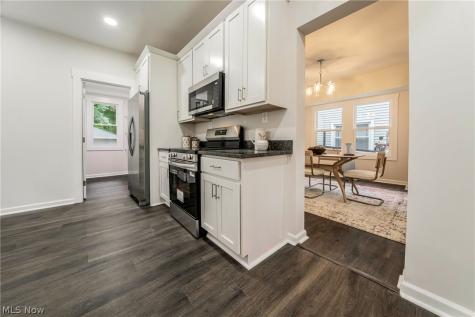 4211 Sackett Avenue Cleveland OH 44109