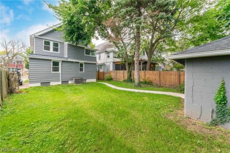 4211 Sackett Avenue Cleveland OH 44109