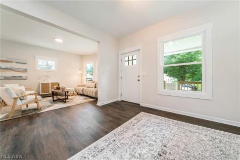 4211 Sackett Avenue Cleveland OH 44109