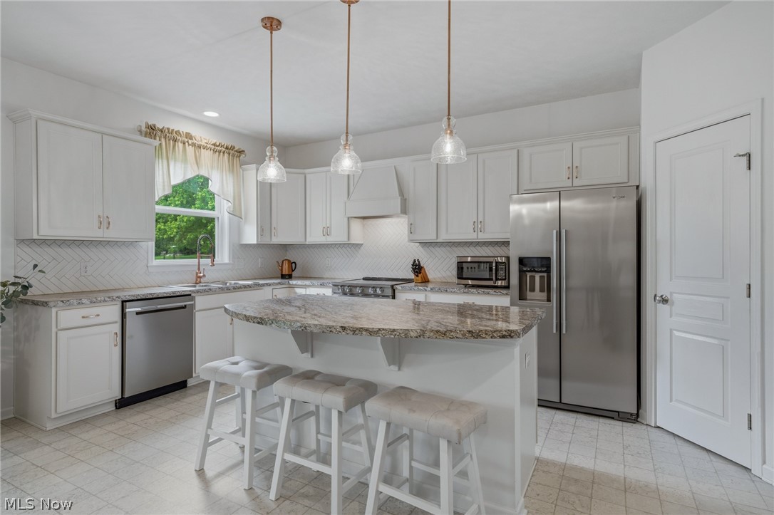 183 Nottingham Way Wadsworth OH 44281