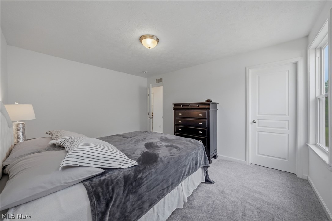 183 Nottingham Way Wadsworth OH 44281
