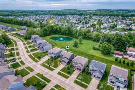 183 Nottingham Way Wadsworth OH 44281