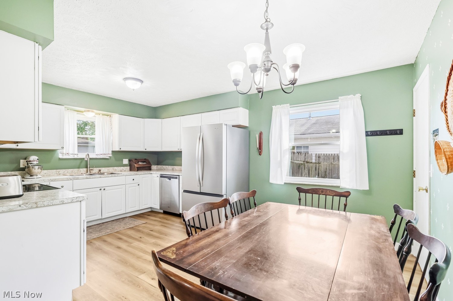 570 Stephens Road Akron OH 44312