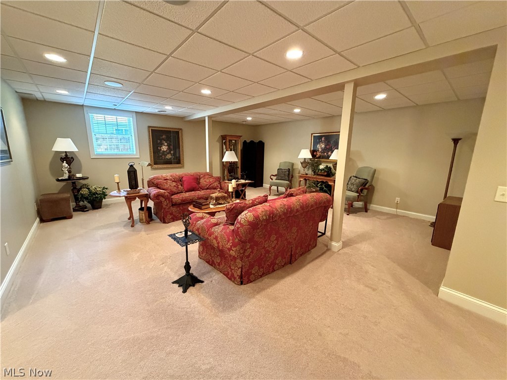 5044 Sunset Boulevard Road NW Strasburg OH 44680