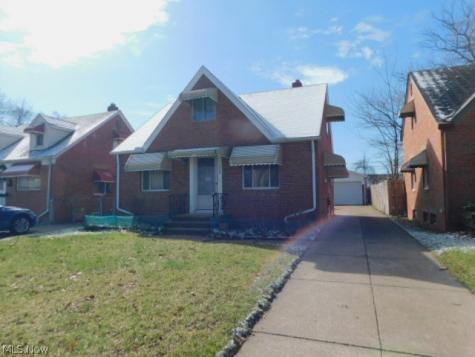 12705 Crossburn Avenue Cleveland OH 44135