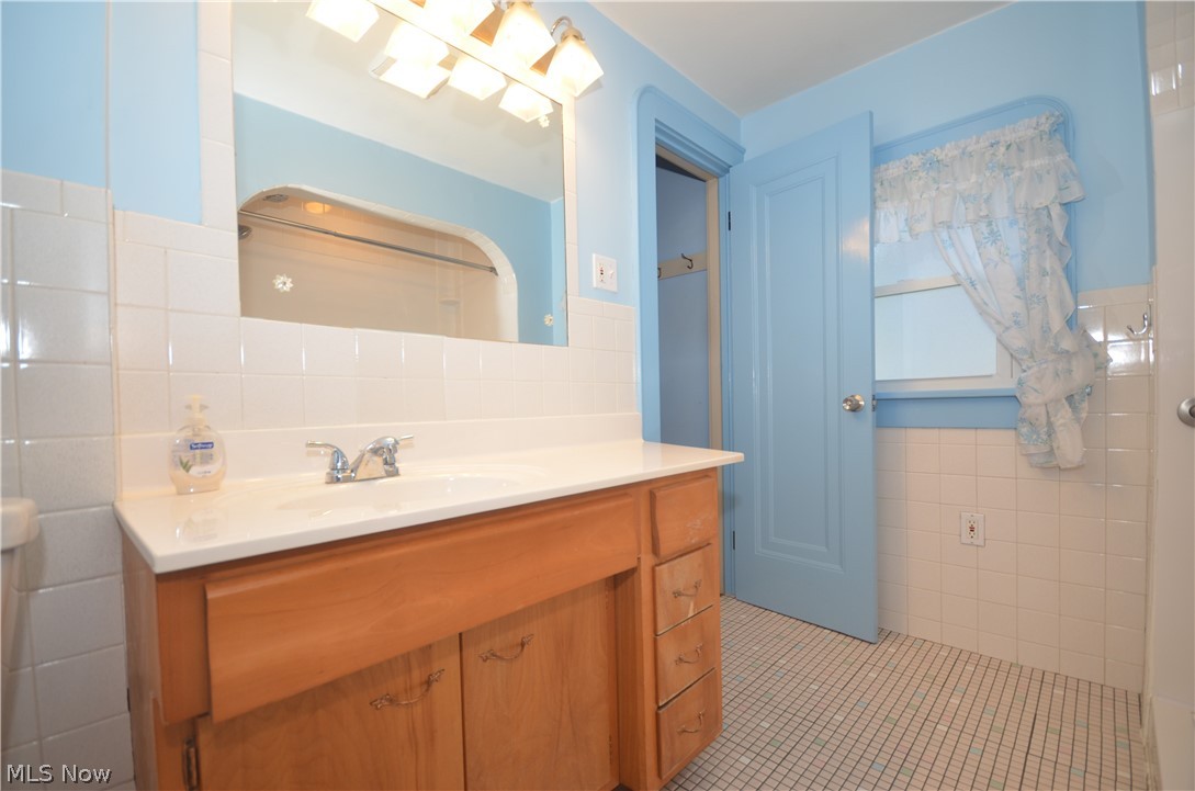 2481 4th Street Cuyahoga Falls OH 44221