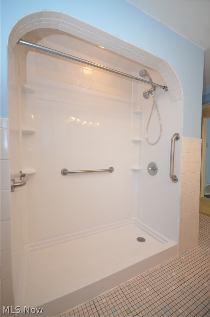 2481 4th Street Cuyahoga Falls OH 44221