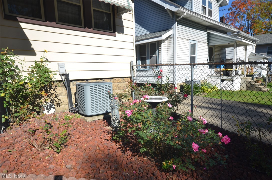 2481 4th Street Cuyahoga Falls OH 44221