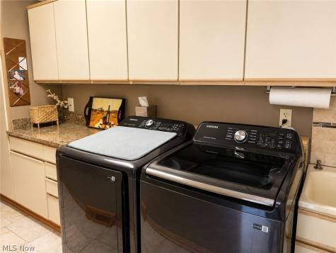 12546 Woodberry Lane Strongsville OH 44149
