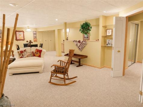 12546 Woodberry Lane Strongsville OH 44149